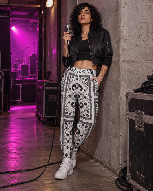 bandana-joggers-smoke front magenta-backstage v01